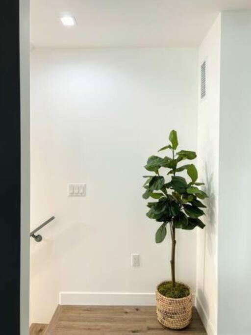 4Br Townhouse In Koreatown Los Angeles Luaran gambar